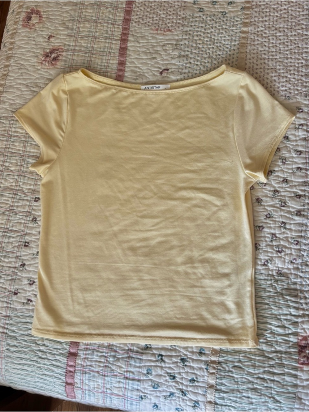 Yellow Buttery Top